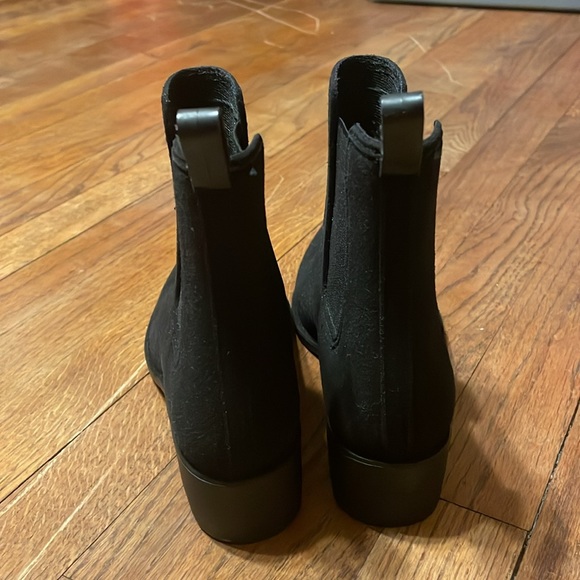 •JEFFREY CAMPBELL•NWOB "HAVANA LAST" BLACK SUEDE ANKLE BOOTS SIZE 8 - Picture 6 of 11